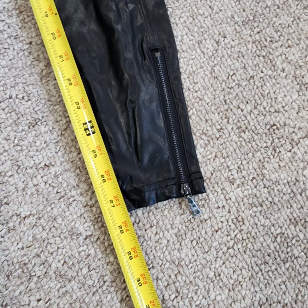 NWT Guess Faux-Leather Pants Size 6 - Picture 7 of 7